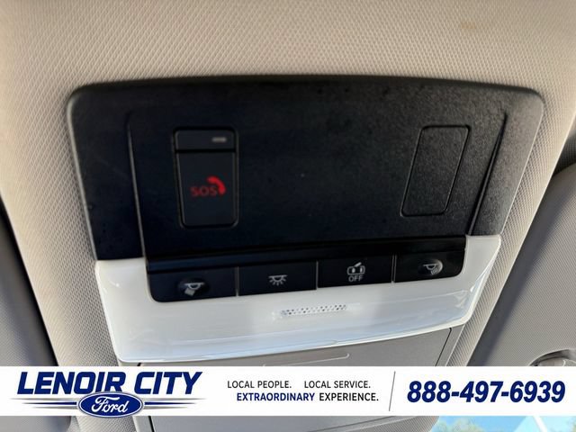 Used 2024 Nissan Rogue SV FWD image 17