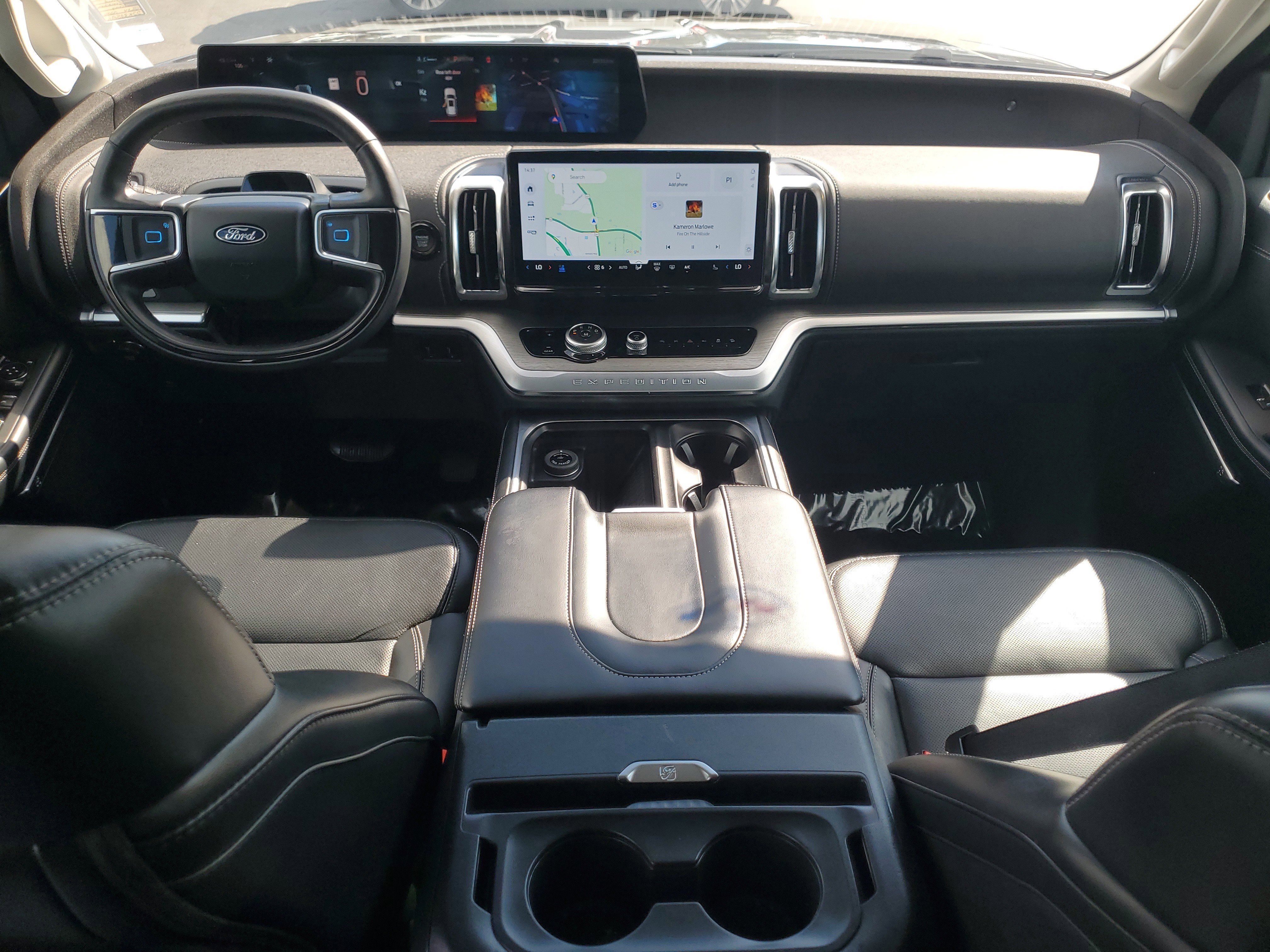 Certified 2025 Ford Expedition Max Platinum image 16