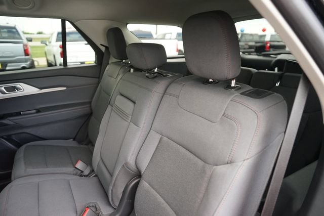 Certified 2025 Ford Explorer Active RWD image 13