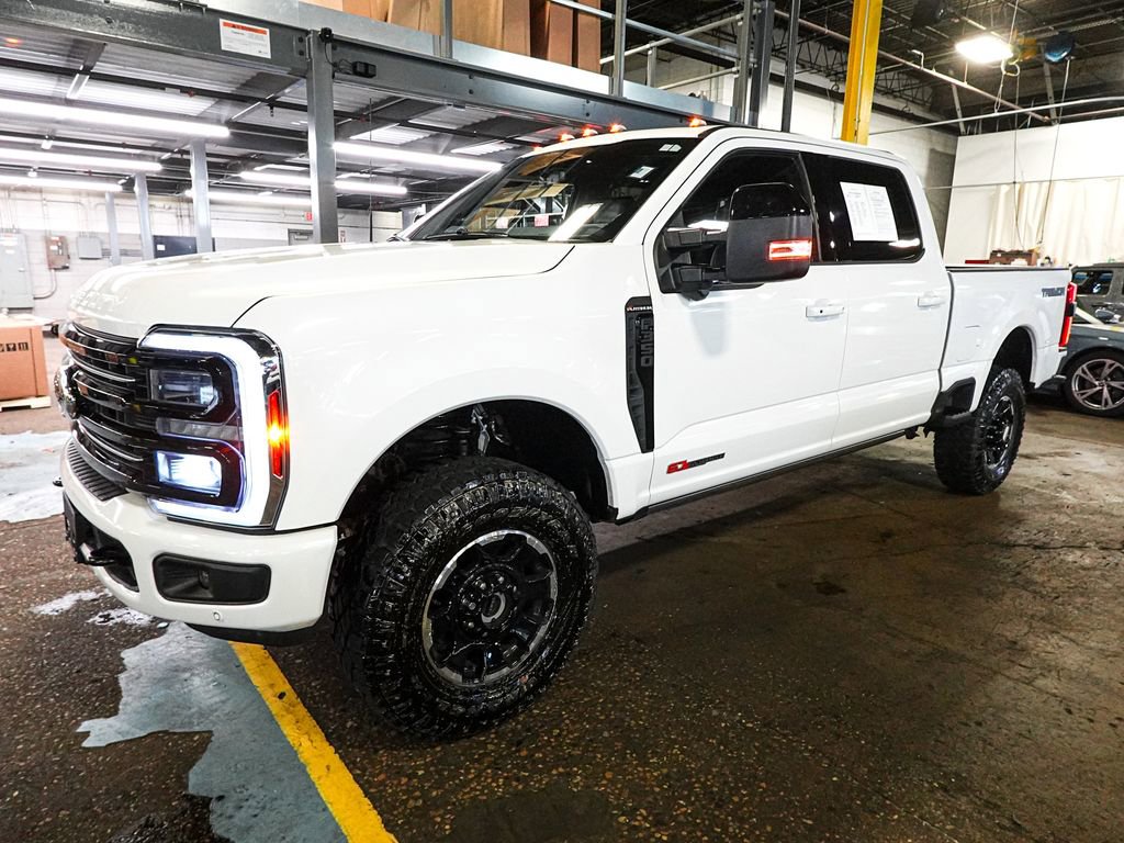 Certified 2025 Ford F350 Platinum w/ Tremor Off-Road Package AWD/4WD image 3