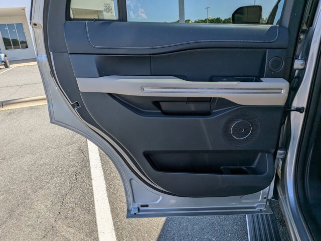 Certified 2024 Ford Expedition Limited AWD/4WD image 26