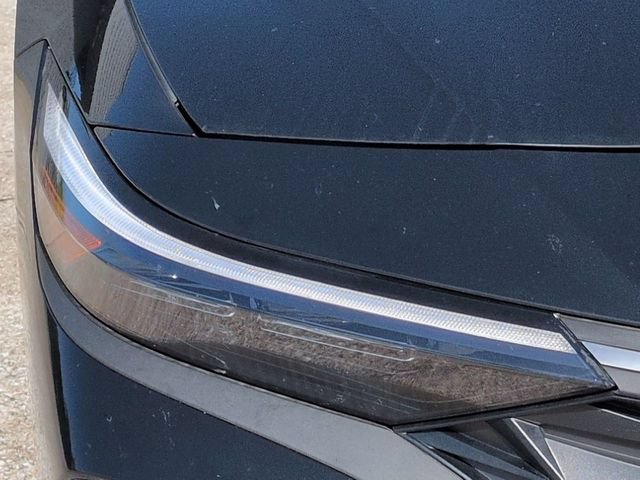 Used 2025 Hyundai Elantra Sport FWD image 10