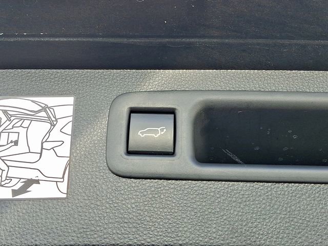 Used 2022 Toyota Highlander Limited w/ Protection Package #3 (TMS) image 34