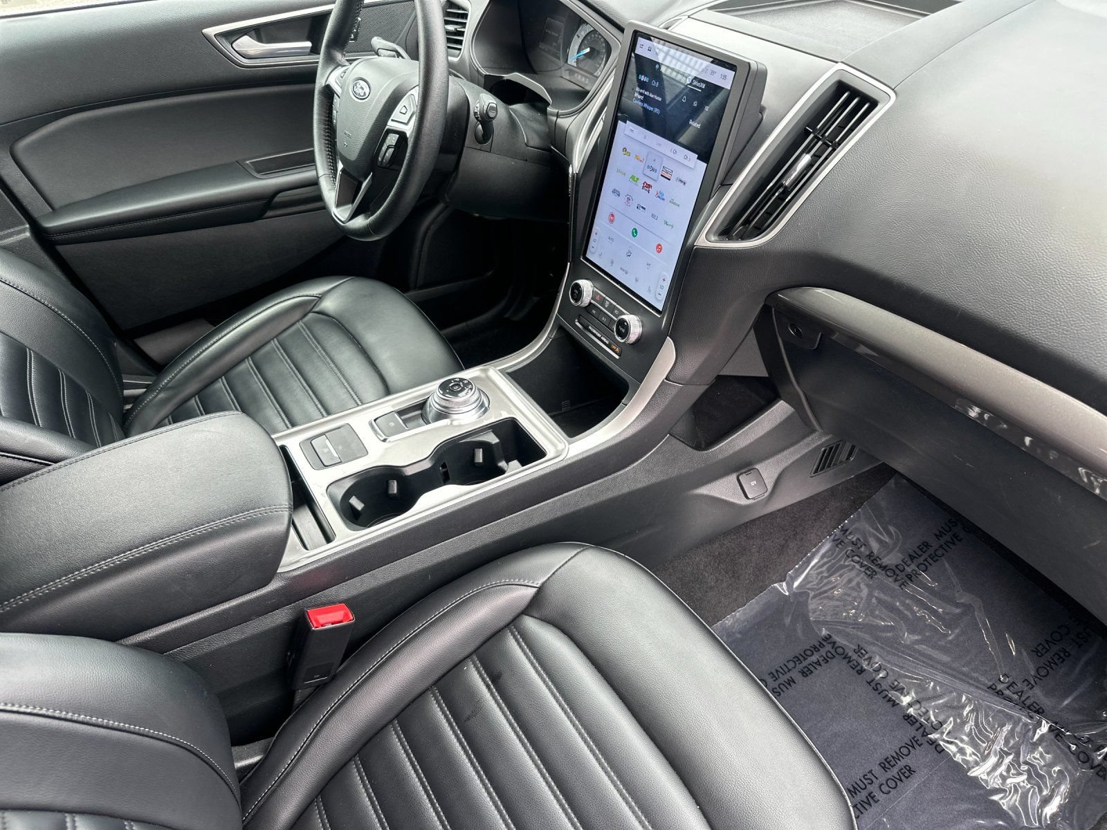 Certified 2024 Ford Edge SEL AWD/4WD image 17