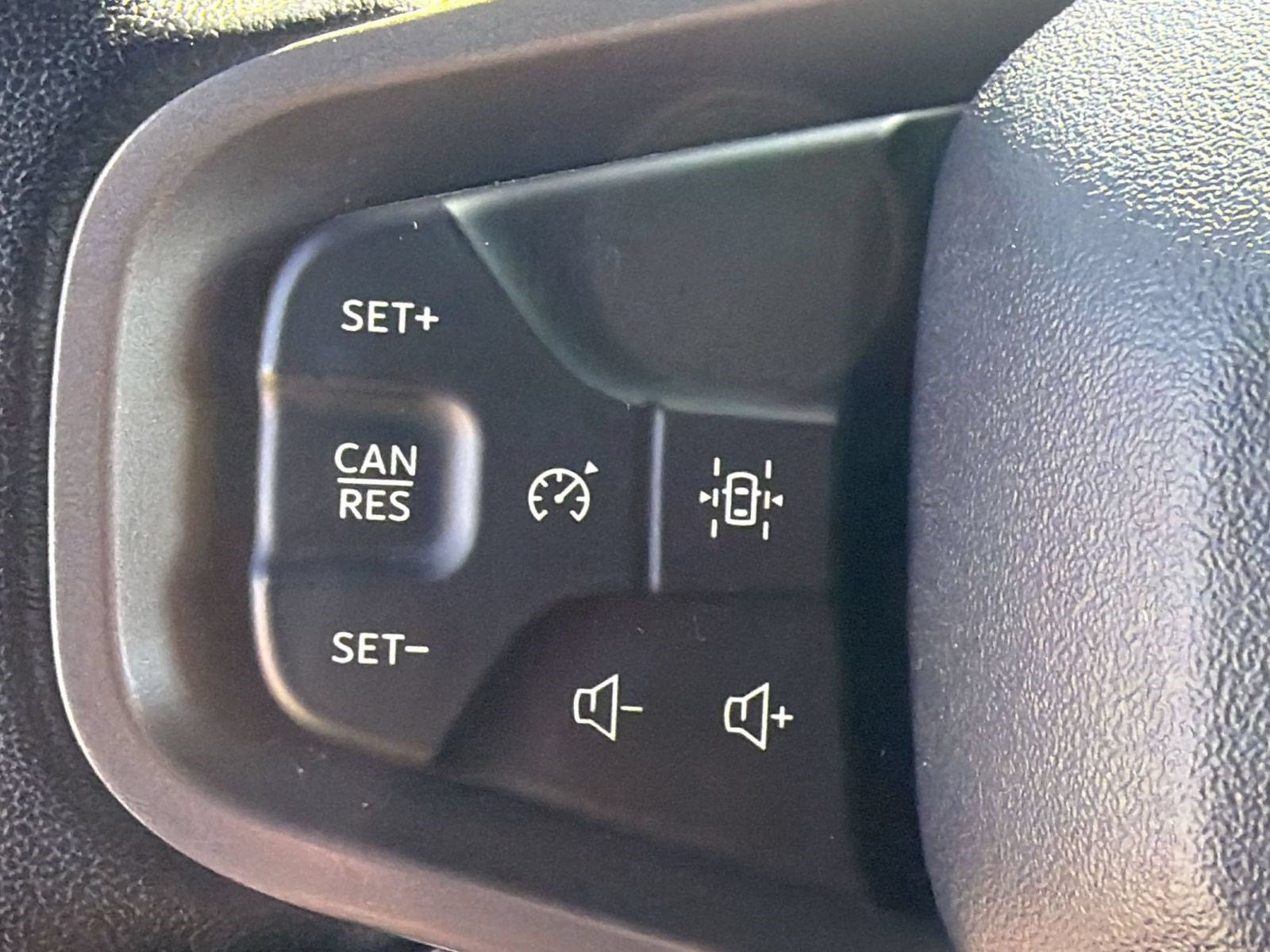 Certified 2025 Ford Bronco Big Bend AWD/4WD image 16