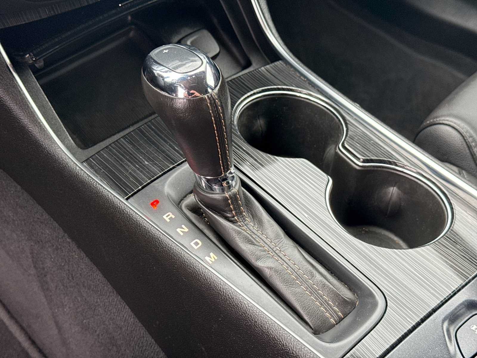Used 2019 Chevrolet Impala LT FWD image 31
