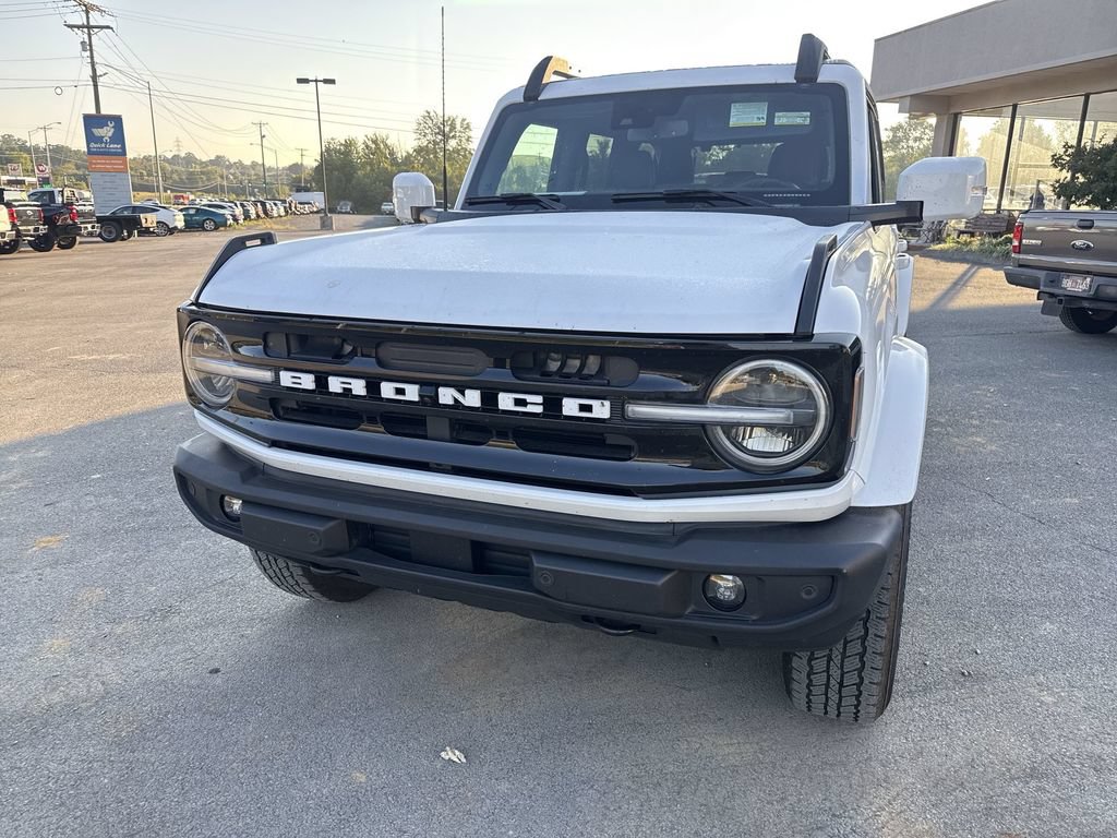 Certified 2023 Ford Bronco Outer Banks AWD/4WD image 2