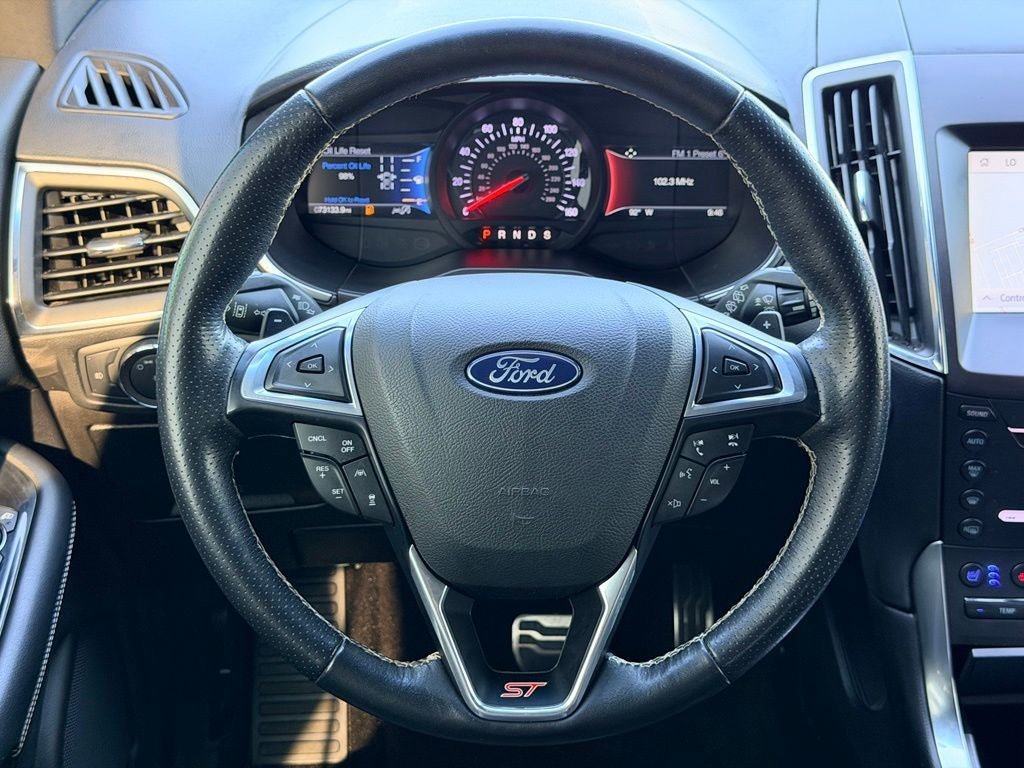 Certified 2019 Ford Edge ST w/ Equipment Group 401A AWD/4WD image 16