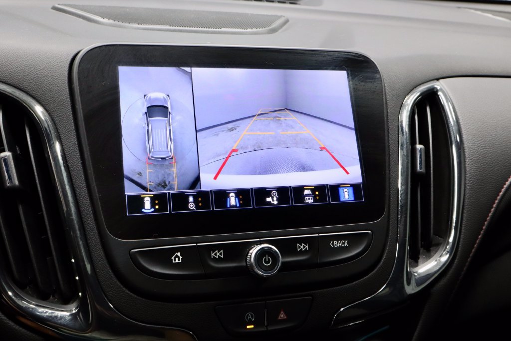 Used 2024 Chevrolet Equinox RS w/ RS Leather Package FWD image 2