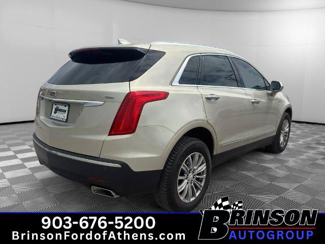 Used 2017 Cadillac XT5 Luxury w/ Driver Awareness Package FWD image 5