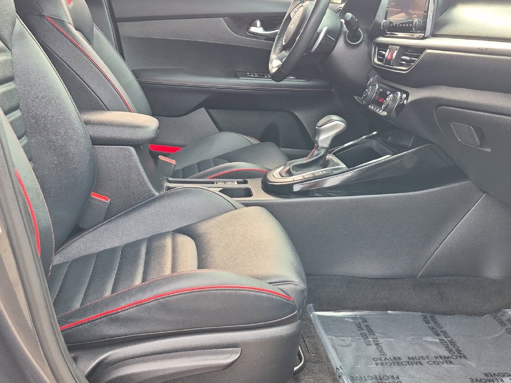 Used 2023 Kia Forte GT w/ GT2 Package FWD image 9