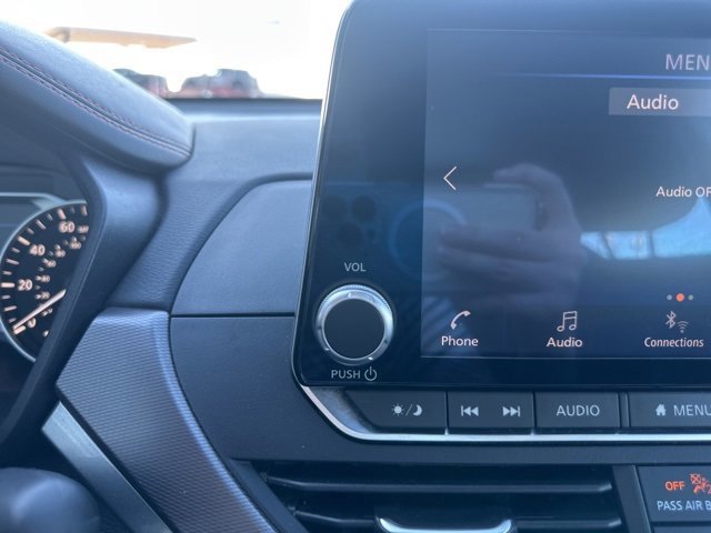 Used 2024 Nissan Altima 2.5 SR image 31