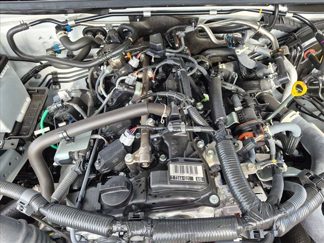 Used 2025 Toyota 4Runner SR5 AWD/4WD image 21