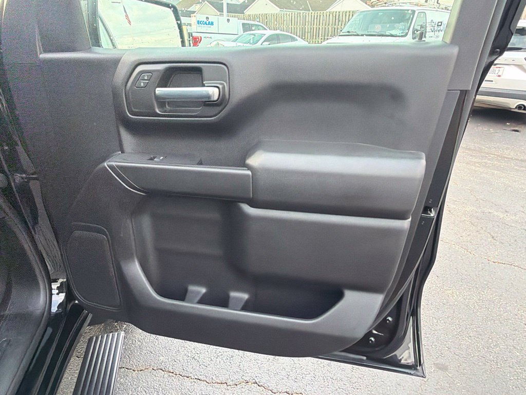 Used 2022 Chevrolet Silverado 1500 Custom Trail Boss AWD/4WD image 40