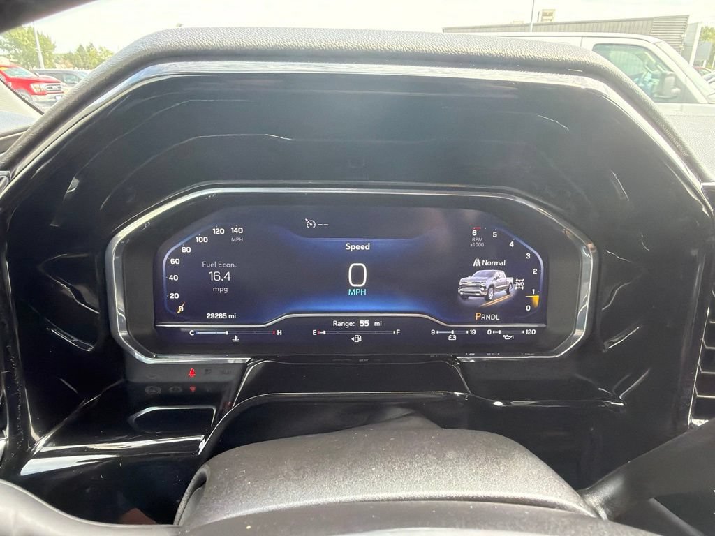 Used 2024 Chevrolet Silverado 1500 LT AWD/4WD image 16