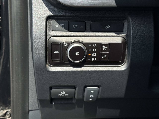 Certified 2023 Ford F250 Lariat w/ Lariat Ultimate Package AWD/4WD image 21