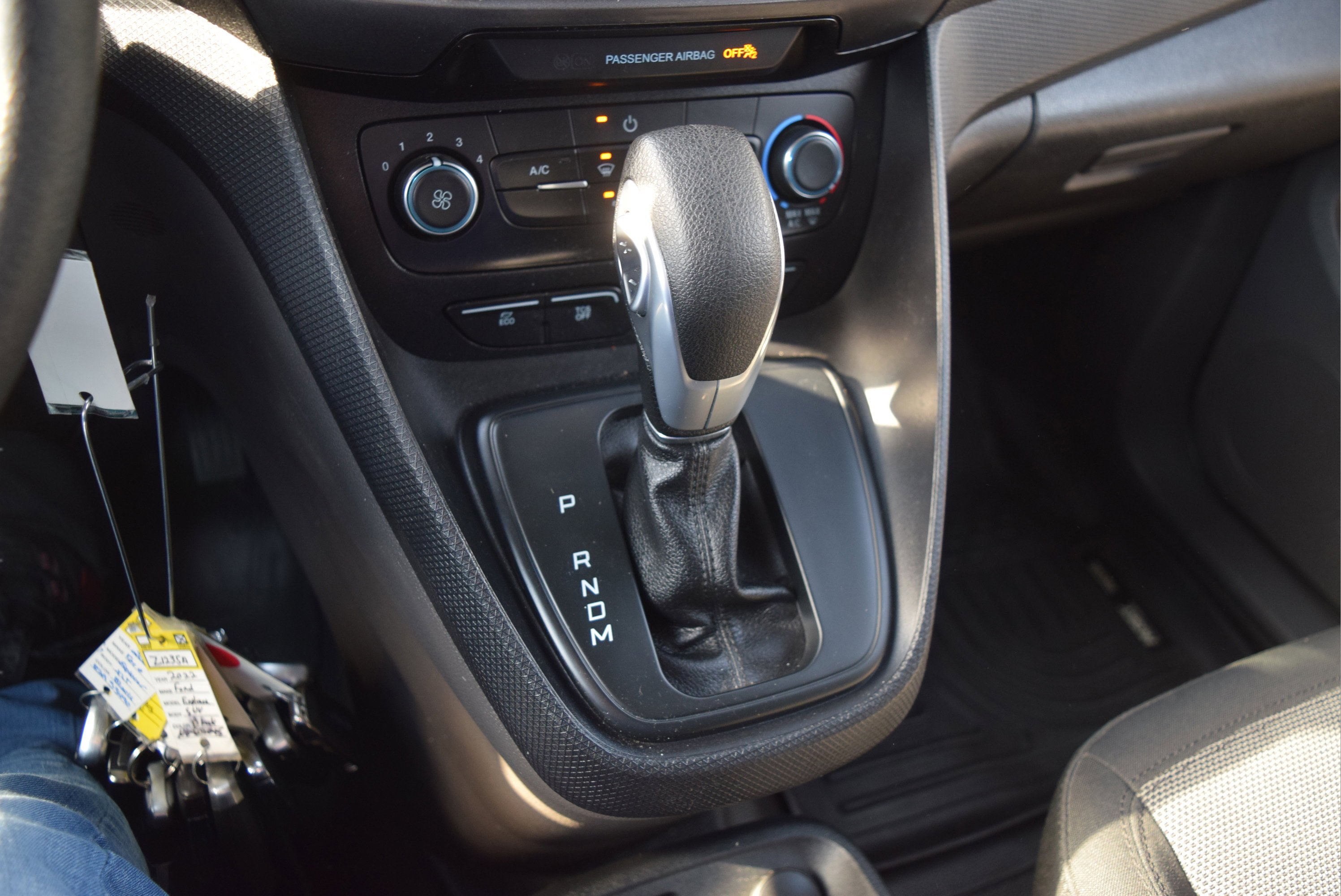 Certified 2022 Ford Transit Connect XL FWD image 13