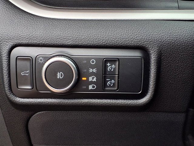 Certified 2023 Ford Explorer XLT w/ Equipment Group 202A AWD/4WD image 19
