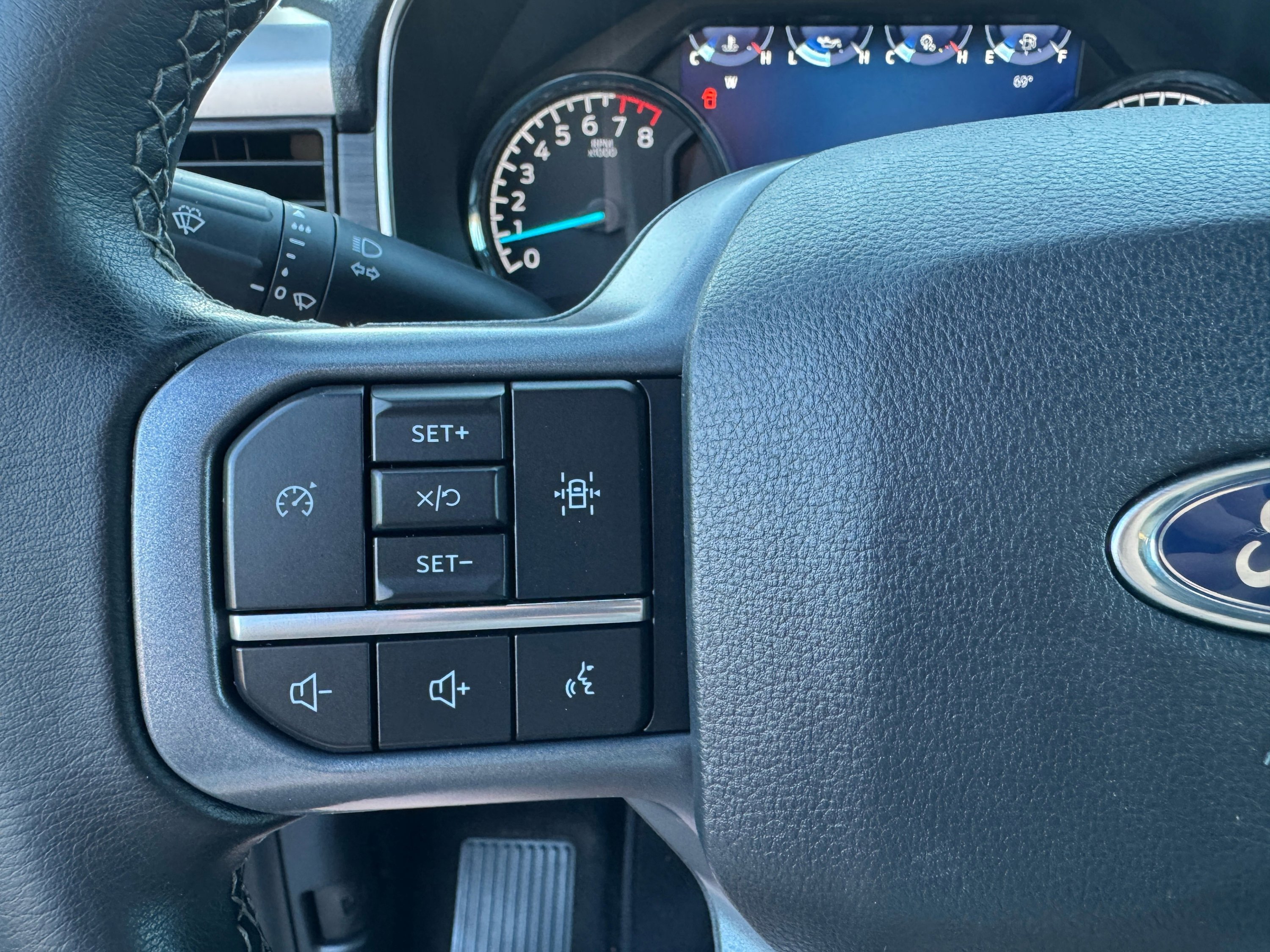 Certified 2023 Ford F150 XLT w/ Equipment Group 302A High image 20