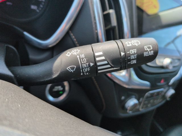 Used 2021 Chevrolet Equinox Premier AWD/4WD image 36