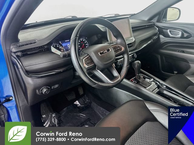 Used 2022 Jeep Compass Latitude w/ Sun and Sound Group AWD/4WD image 12