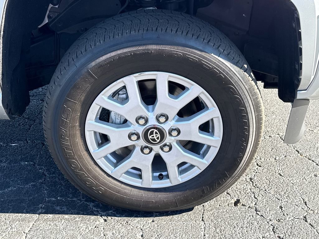 Used 2024 Toyota Tacoma SR5 image 12