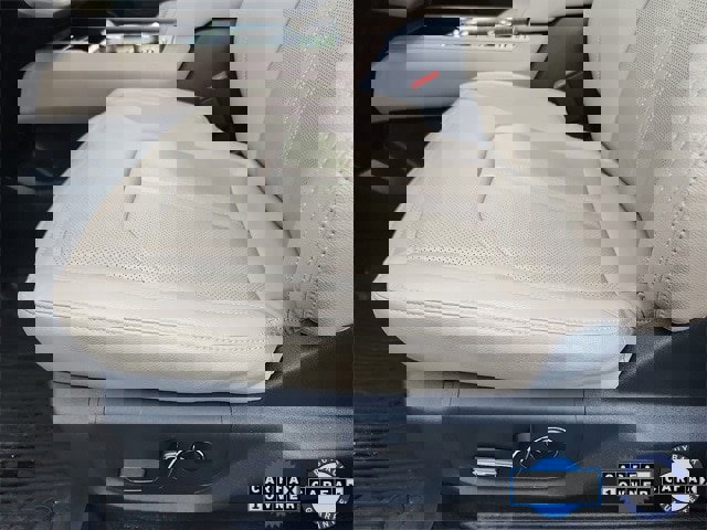 Certified 2023 Ford Expedition Limited image 22