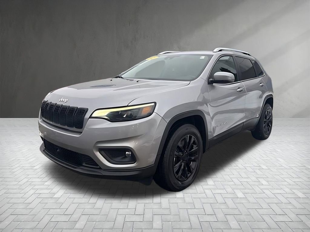 Used 2021 Jeep Cherokee Latitude Lux image 3