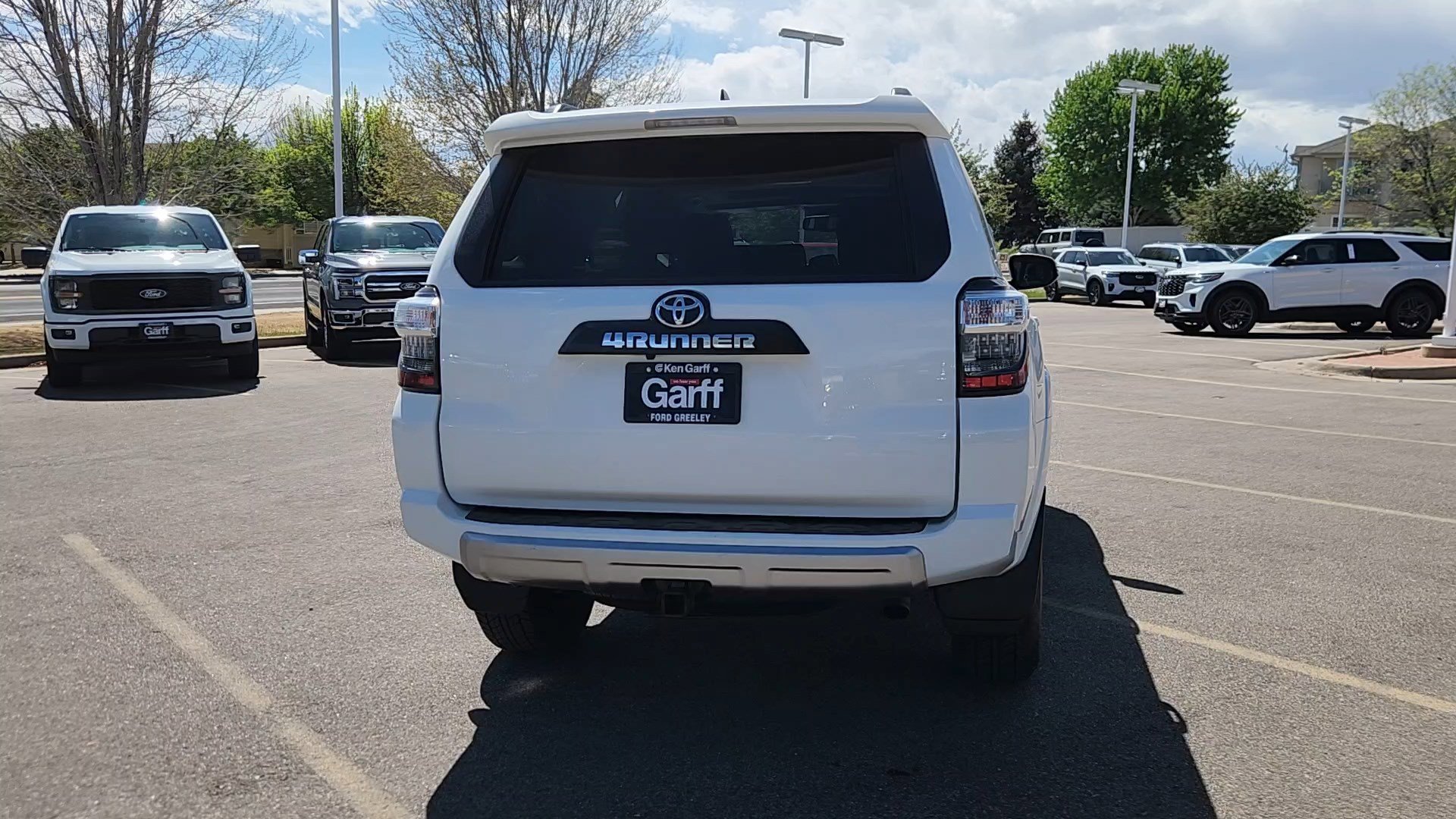 Used 2021 Toyota 4Runner TRD Off-Road Premium w/ Moonroof Package AWD/4WD image 16