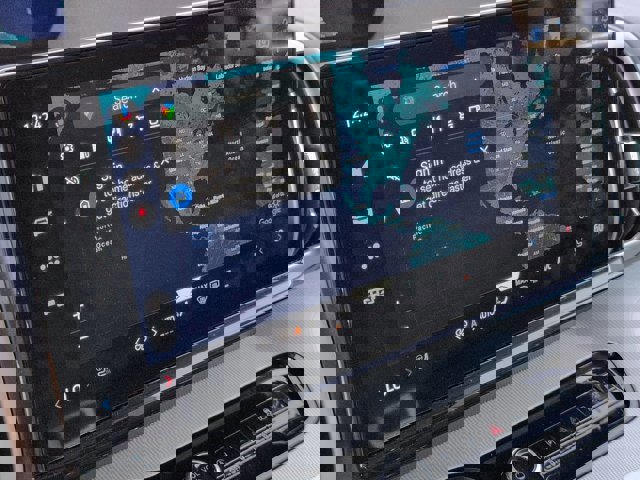 Certified 2025 Ford Expedition Active image 23