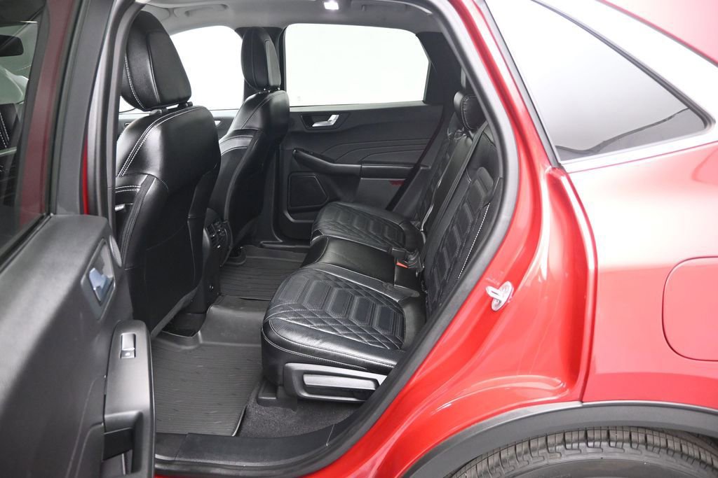 Certified 2023 Ford Escape SE w/ PHEV Premium Package FWD image 19