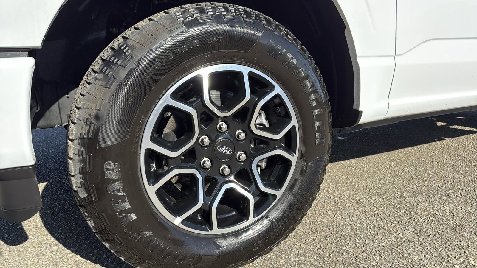 Certified 2023 Ford F150 XL w/ STX Appearance Package image 9