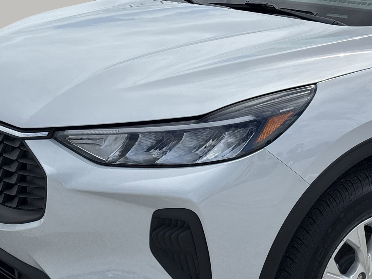 Certified 2025 Ford Escape Active AWD/4WD image 6