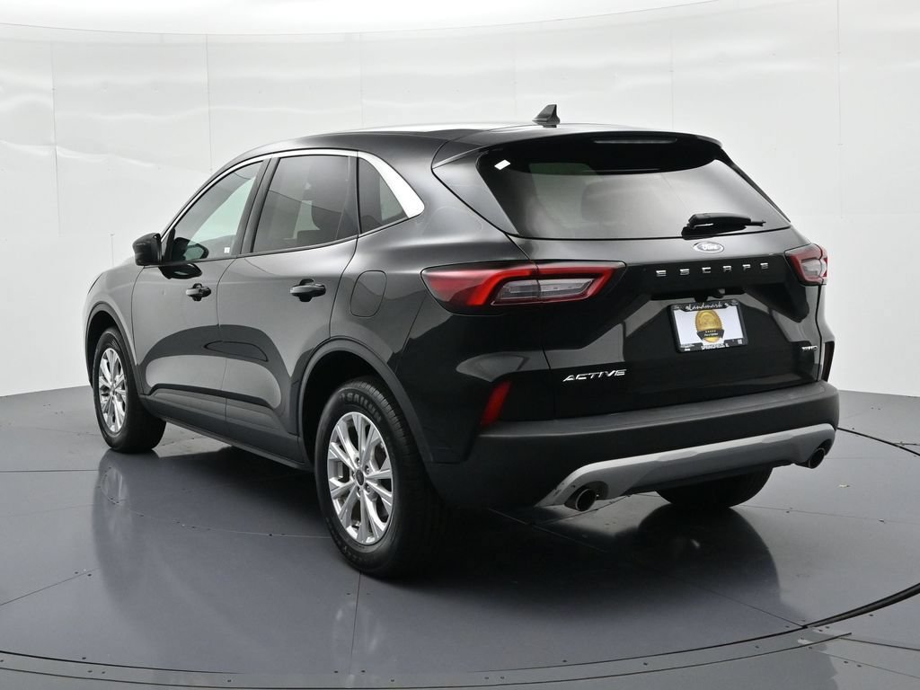 Certified 2024 Ford Escape Active AWD/4WD image 8