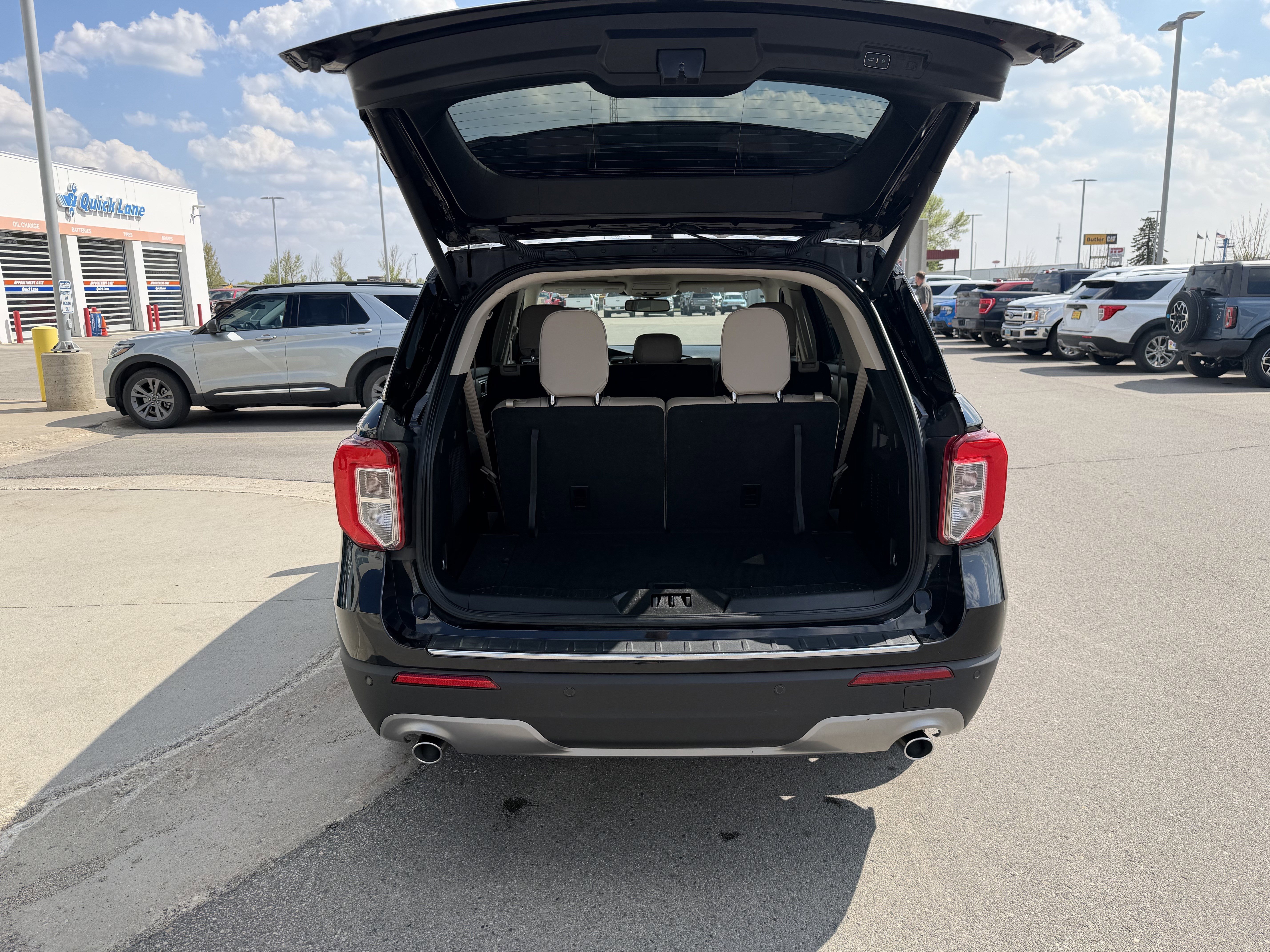 Certified 2023 Ford Explorer Limited AWD/4WD image 22
