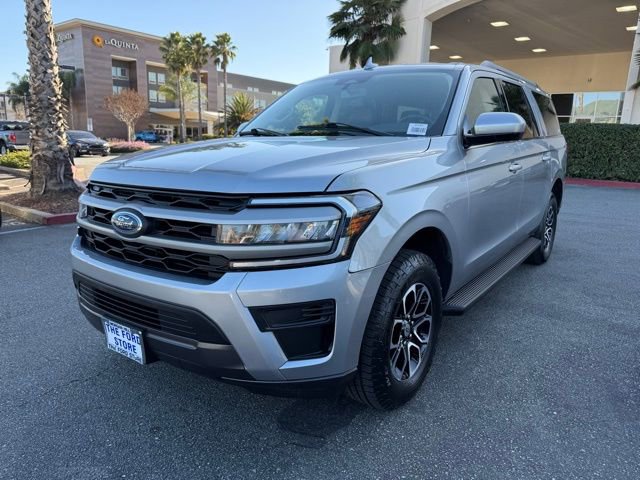 Certified 2024 Ford Expedition Max XLT image 1