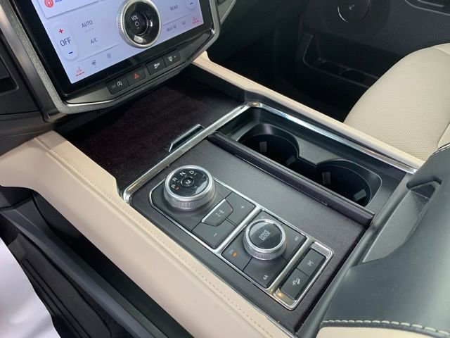 Certified 2024 Ford Expedition Max Platinum image 19