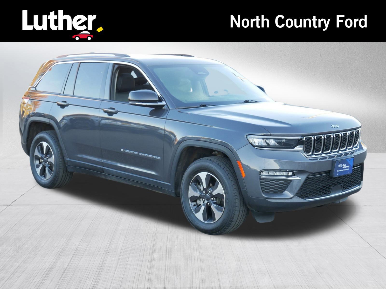 Used 2024 Jeep Grand Cherokee Limited 4xe image 7