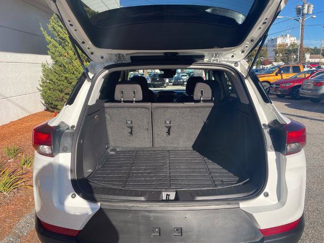 Used 2023 Chevrolet TrailBlazer LT w/ Convenience Package AWD/4WD image 10