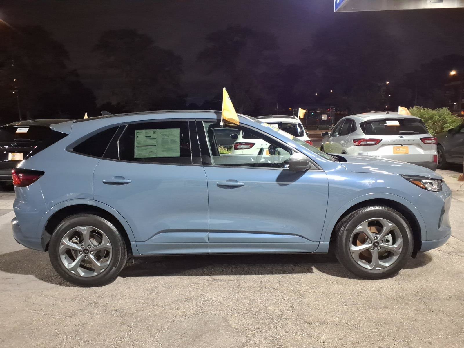 Certified 2023 Ford Escape ST-Line w/ Tech Pack #1 AWD/4WD image 2