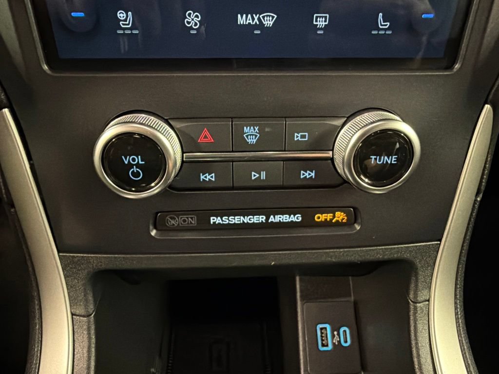 Certified 2024 Ford Edge SEL w/ Convenience Package AWD/4WD image 14