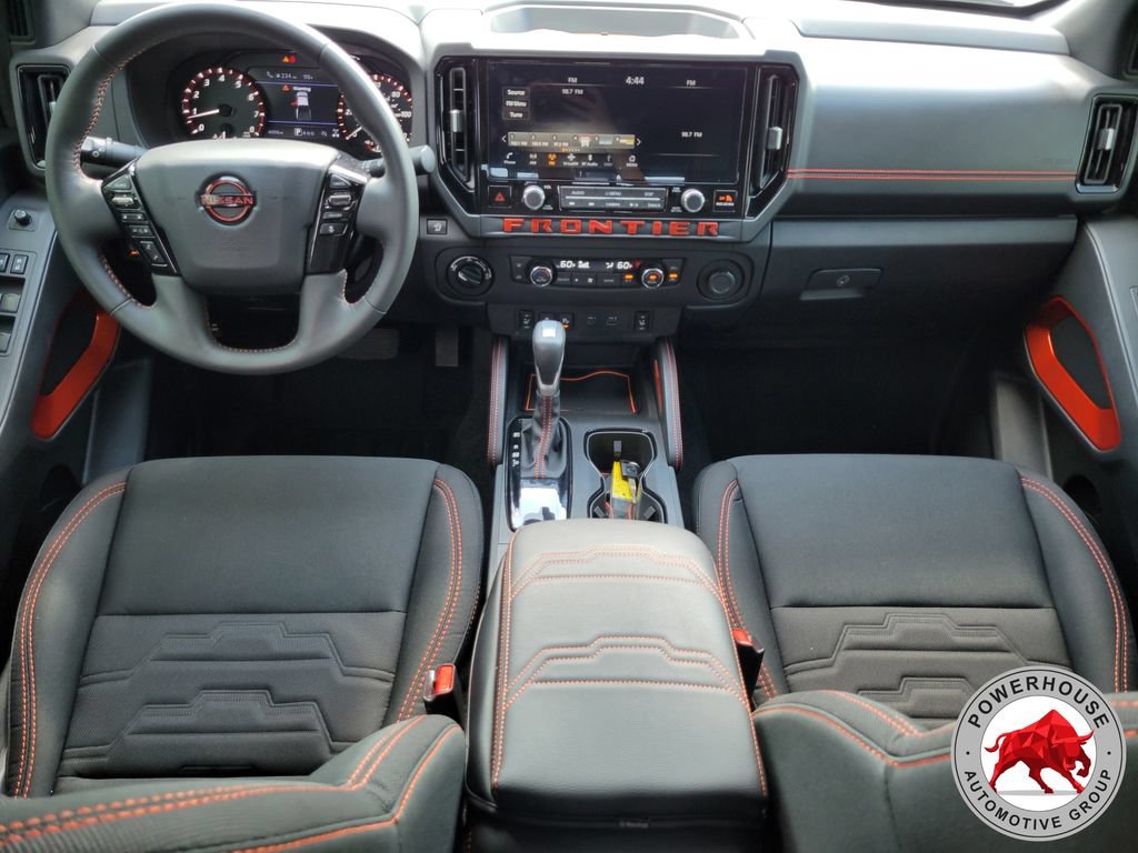 Used 2025 Nissan Frontier PRO-4X w/ Pro Convenience Package AWD/4WD image 18