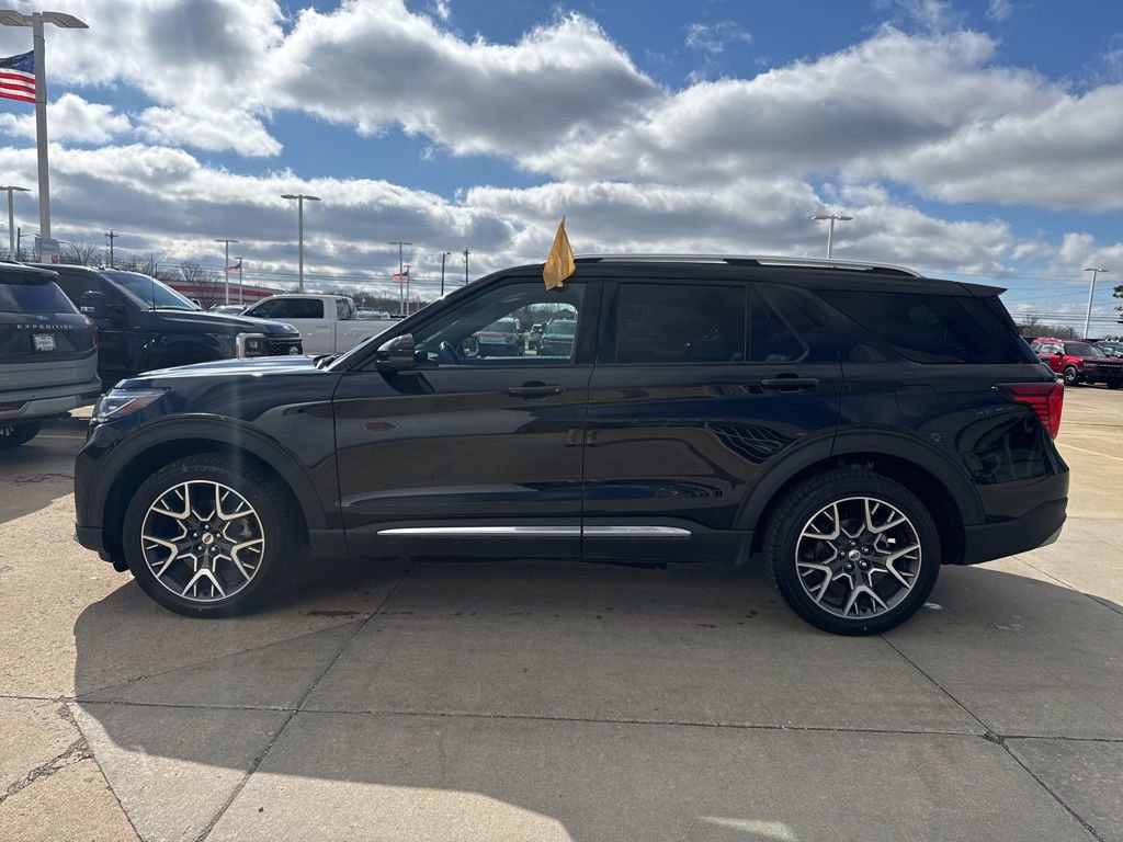 Certified 2025 Ford Explorer Platinum w/ Ultimate Package image 2