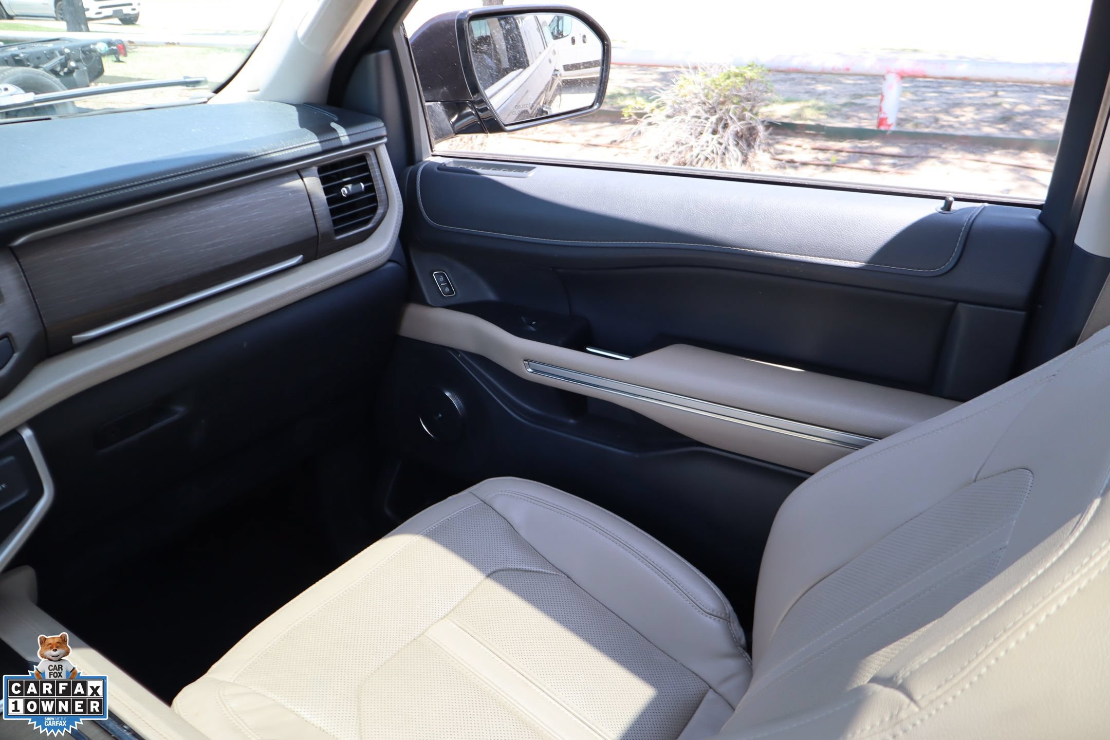 Certified 2023 Ford Expedition Max Limited RWD image 24