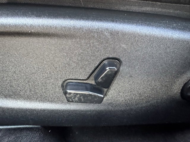 Used 2017 Chrysler 300 S w/ 300S Premium Group image 28