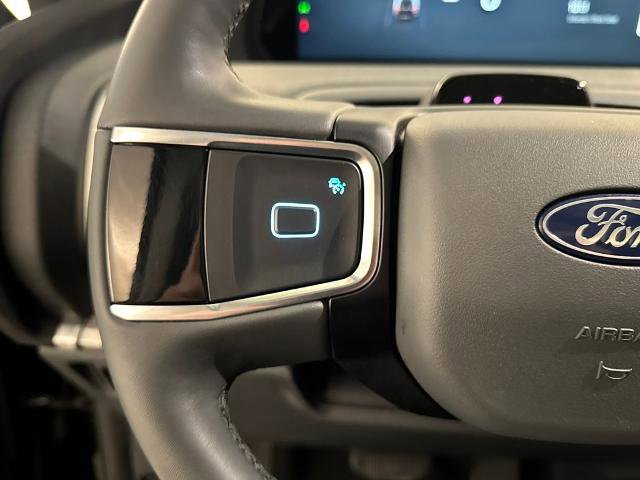 Certified 2025 Ford Expedition Active image 15