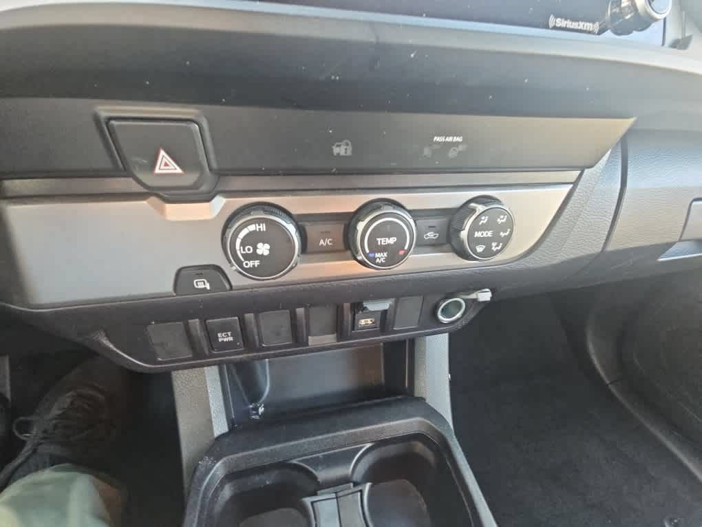 Used 2023 Toyota Tacoma SR RWD image 16