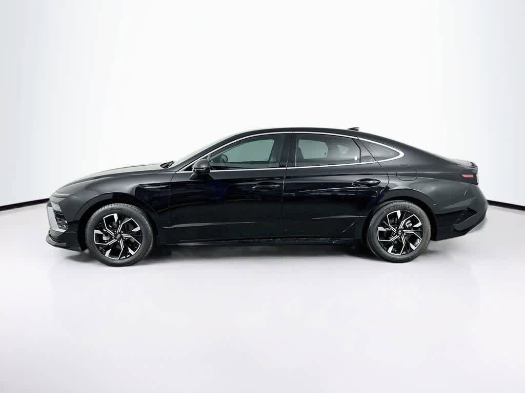 Used 2024 Hyundai Sonata SEL FWD image 3