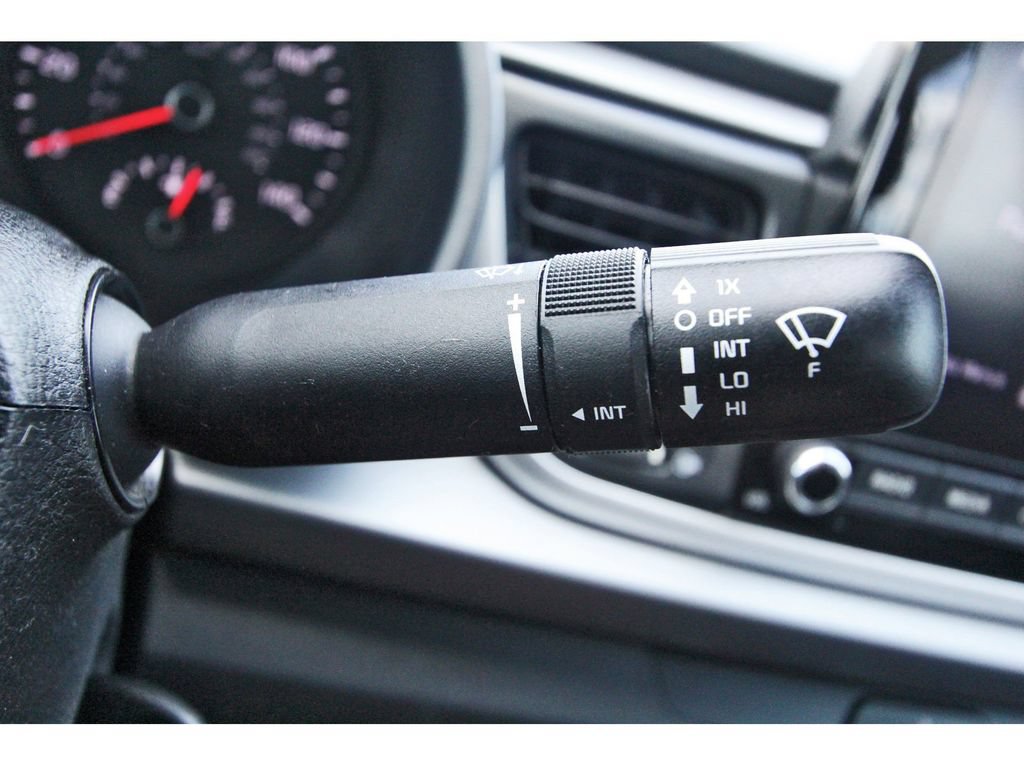 Used 2022 Kia Rio LX FWD image 17