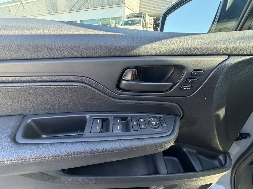 Used 2024 Honda Odyssey Sport image 22